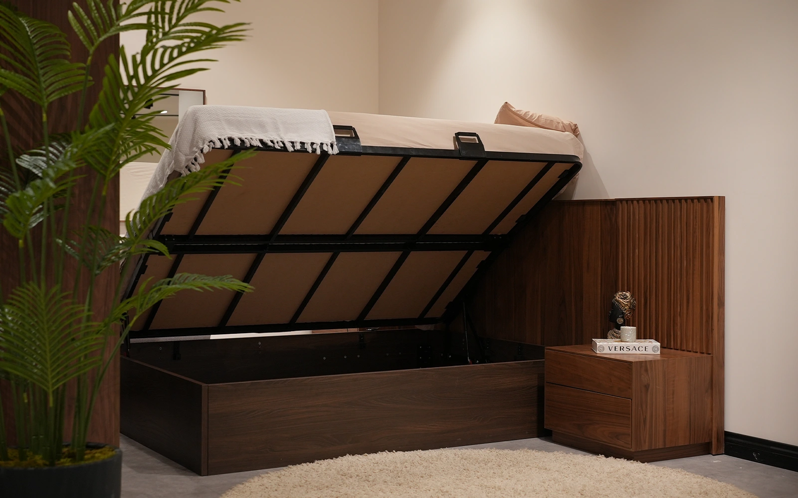 Side Bed Hinge Mechanism