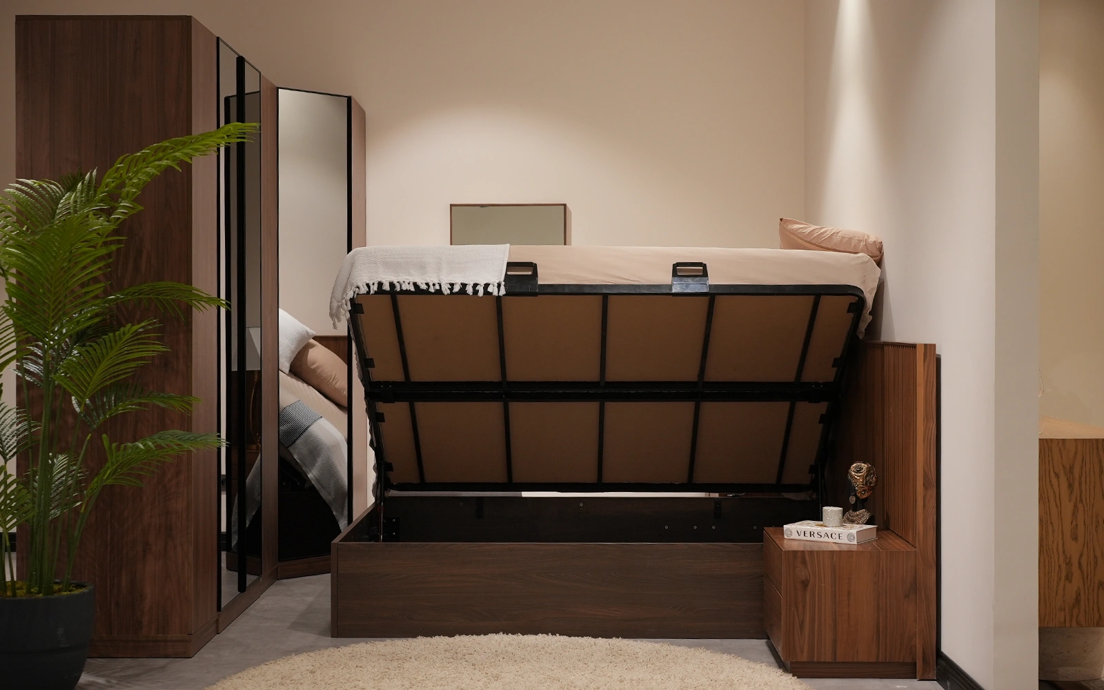 Side Bed Hinge Mechanism